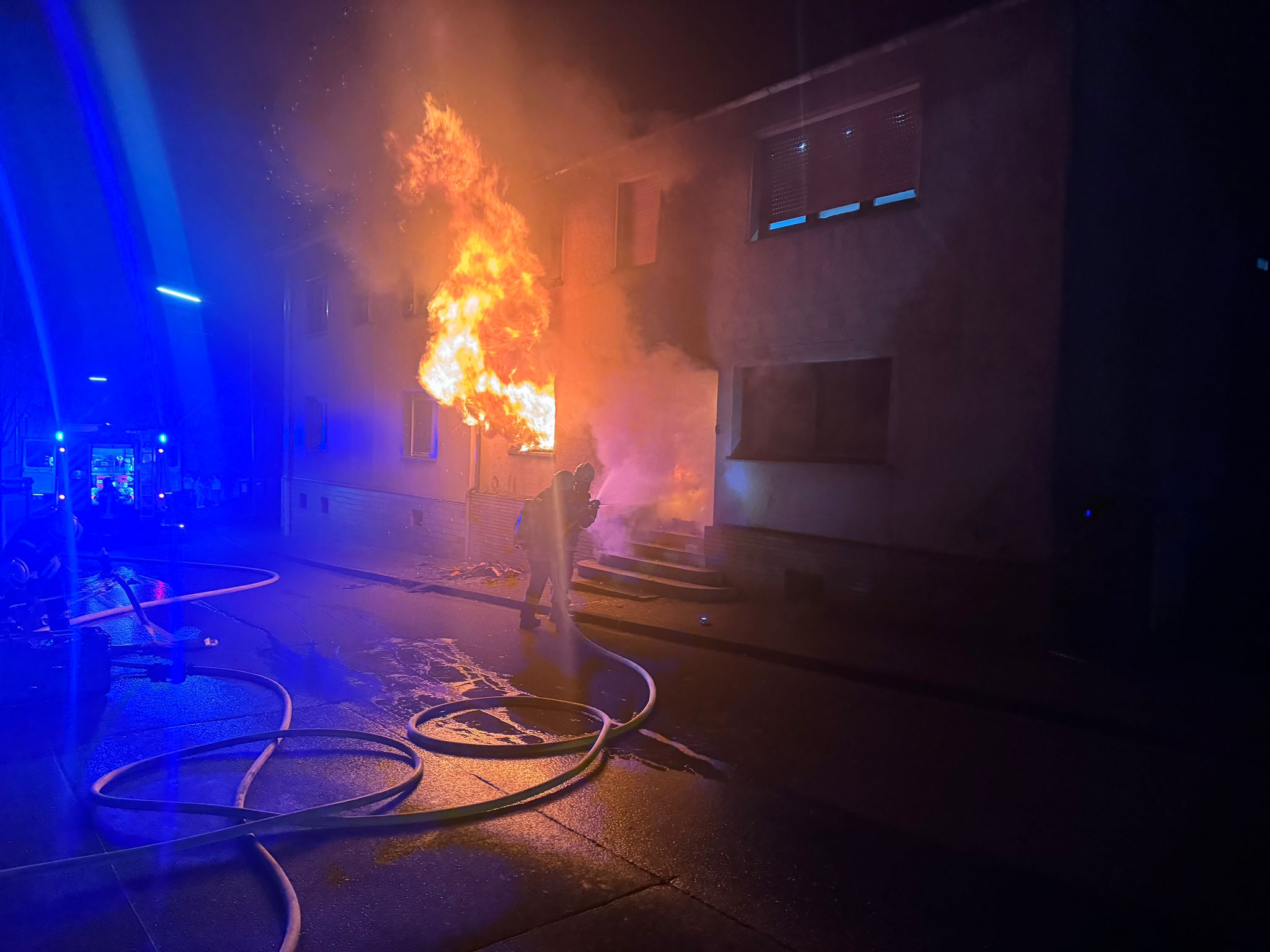 Gebäudebrand in der Mogendorfer Hauptstraße